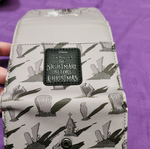 DISNEY NBC NIGHTMARE BEFORE CHRISTMAS LOUNGEFLY MINI BACKPACK EUC - Picture 3 of 9